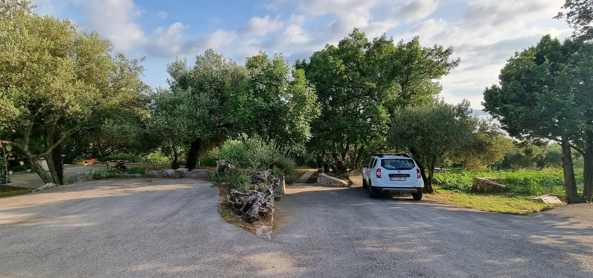 יסניצה Beachfront House Nella With Full Privacy דירה
